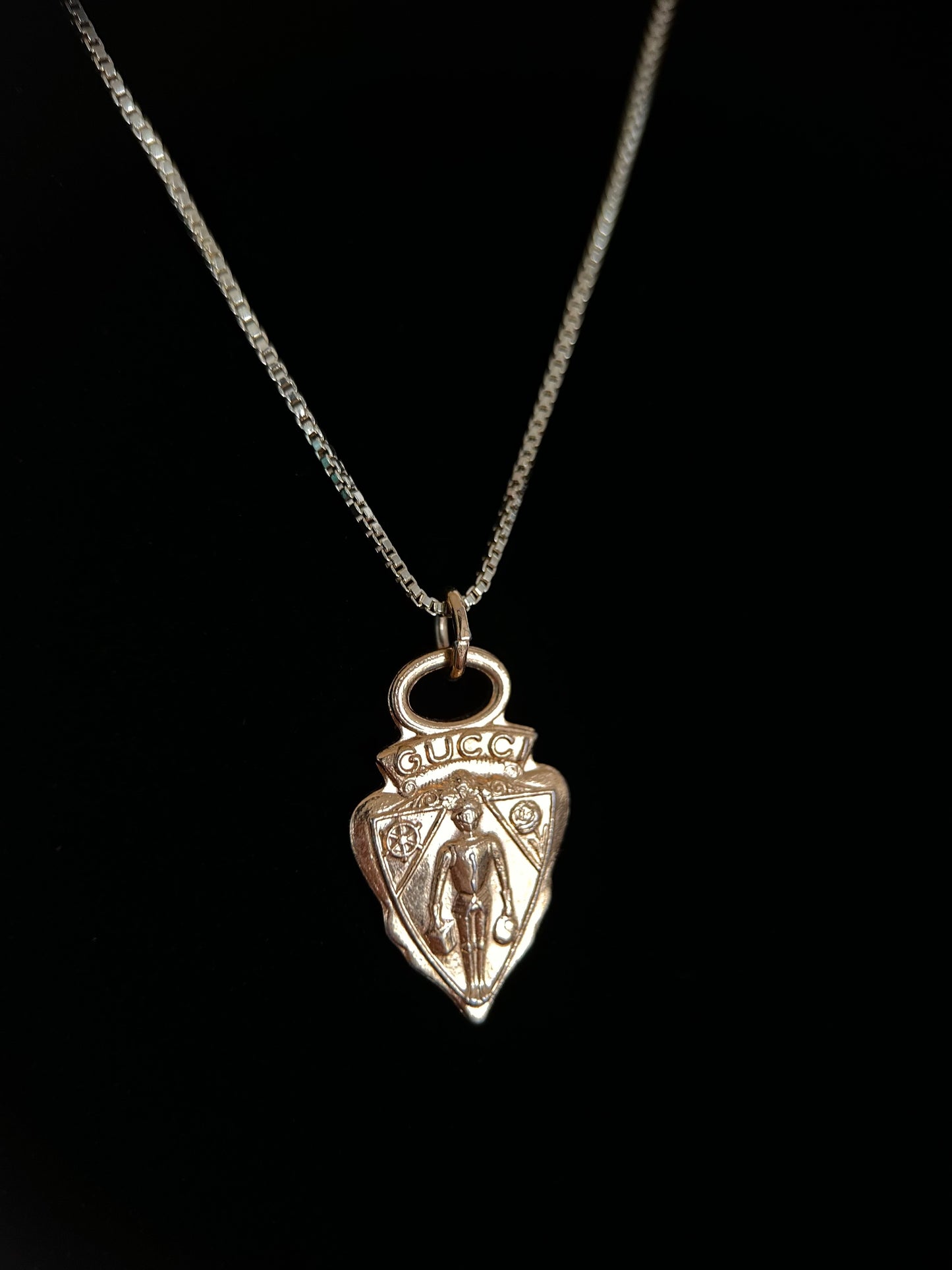 Gigi Coat of Arms Necklace with 18K Gold Box Chain